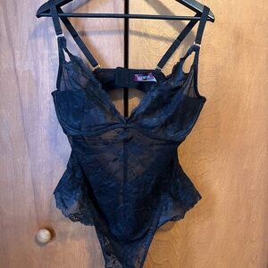 Teddy Body Suit NWOT Black Sexy Peplum Open Bum Valentines Day